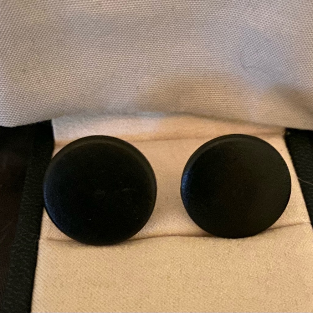 Retro round wood earrings
